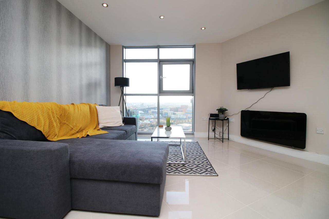 The Skyline - Luxury City Centre Flat With Designated Parking Cardiff Luaran gambar