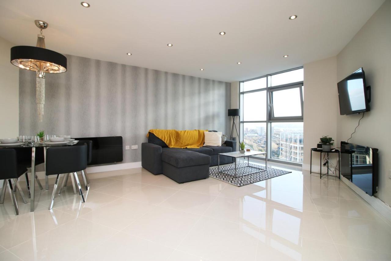 The Skyline - Luxury City Centre Flat With Designated Parking Cardiff Luaran gambar