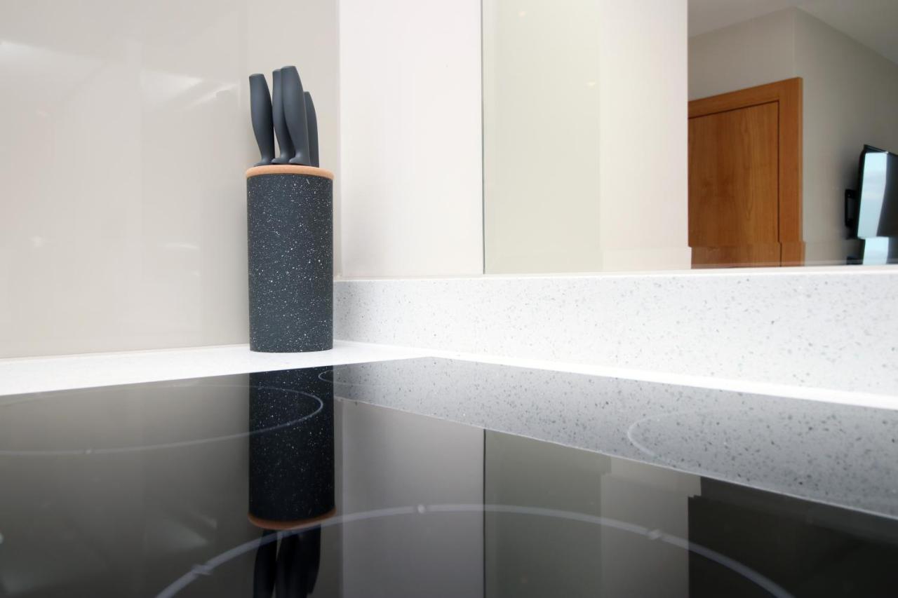 The Skyline - Luxury City Centre Flat With Designated Parking Cardiff Luaran gambar