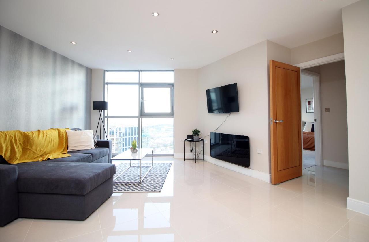 The Skyline - Luxury City Centre Flat With Designated Parking Cardiff Luaran gambar
