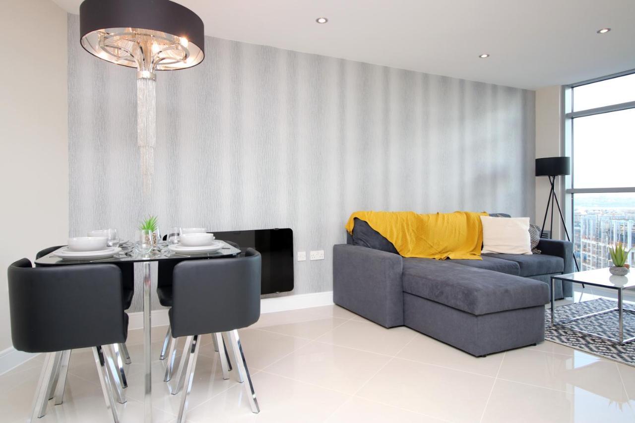 The Skyline - Luxury City Centre Flat With Designated Parking Cardiff Luaran gambar