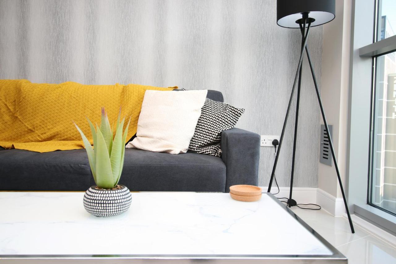 The Skyline - Luxury City Centre Flat With Designated Parking Cardiff Luaran gambar