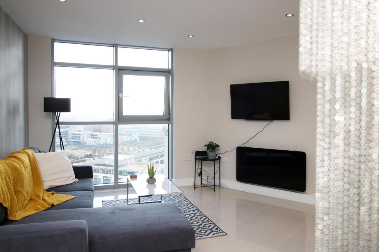 The Skyline - Luxury City Centre Flat With Designated Parking Cardiff Luaran gambar
