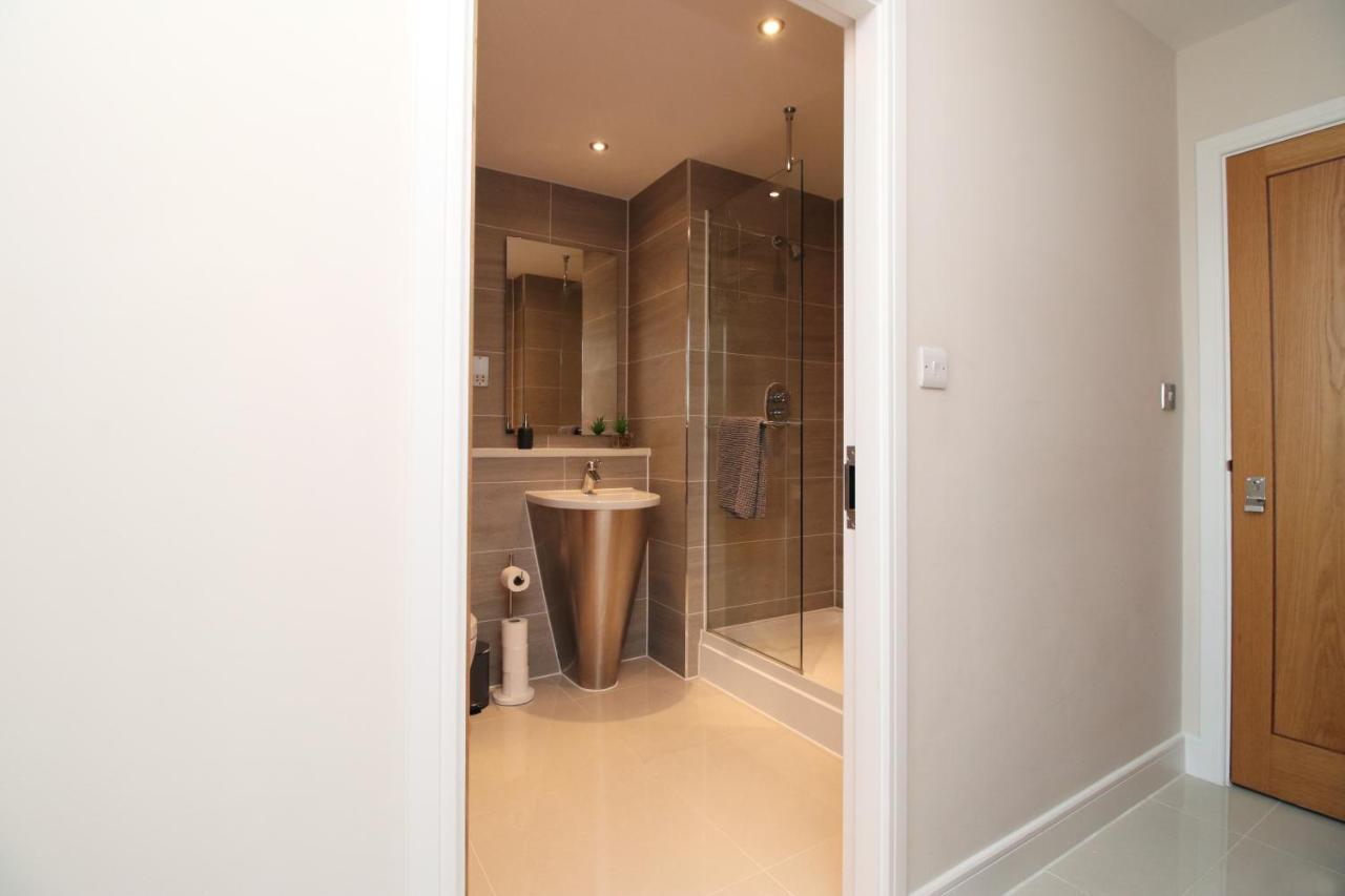 The Skyline - Luxury City Centre Flat With Designated Parking Cardiff Luaran gambar