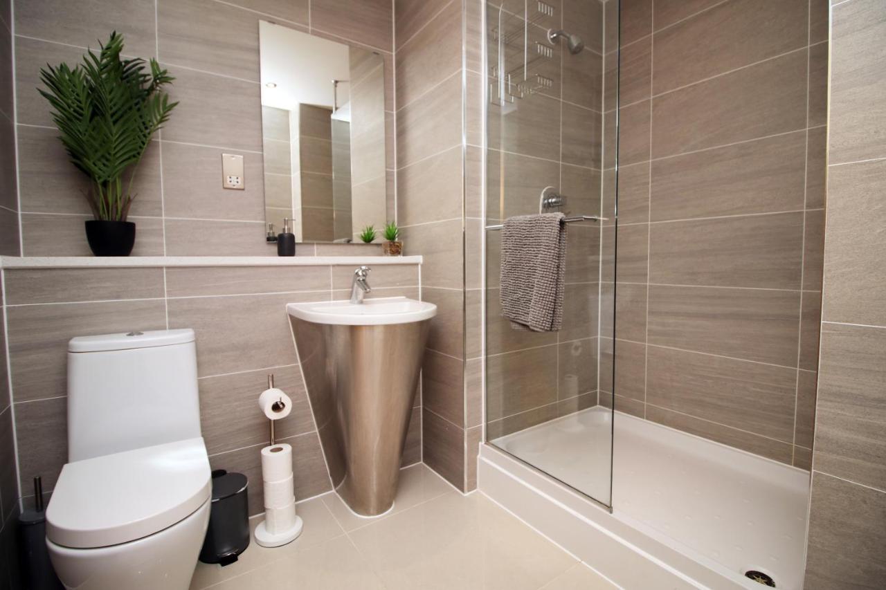 The Skyline - Luxury City Centre Flat With Designated Parking Cardiff Luaran gambar