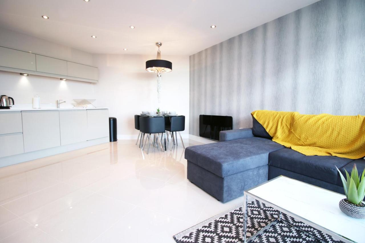 The Skyline - Luxury City Centre Flat With Designated Parking Cardiff Luaran gambar