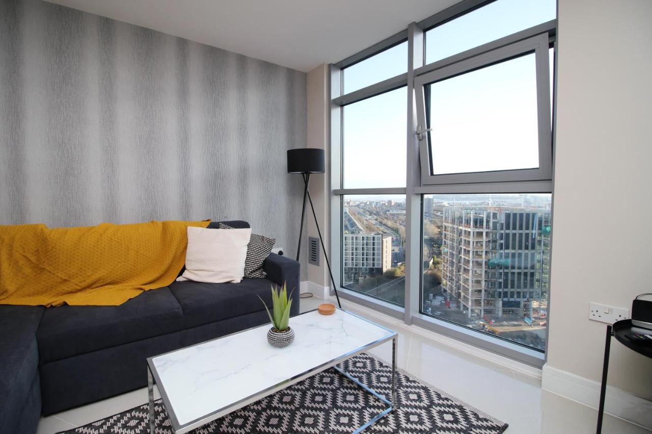 The Skyline - Luxury City Centre Flat With Designated Parking Cardiff Luaran gambar